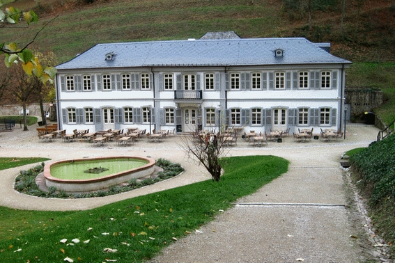 Herrenhaus