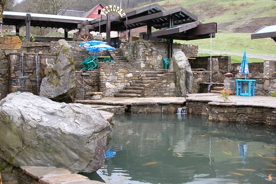 Restaurant wo man seine Fische noch selbst f&auml;ngt